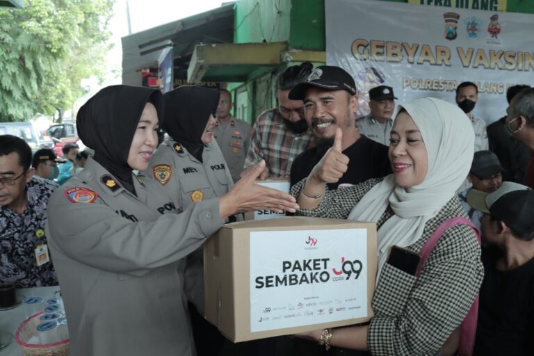 Gencarkan Sosialisasi SIMPONI, Dalam Jumat Curhat Bersama Warga Pasar Bunul