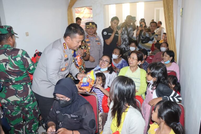 Minggu Kasih Polresta Sidoarjo, Ngobrol Kamtibmas Bersama Umat Nasrani