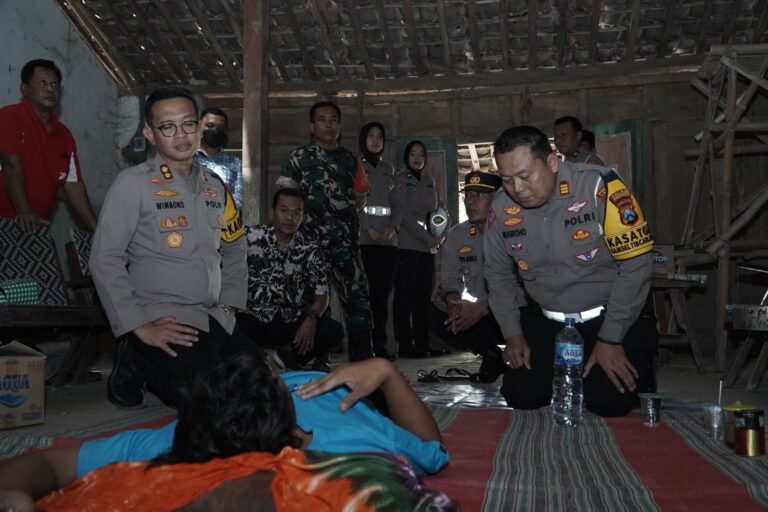 Bantu Fasilitasi Berobat, Warga Sambilawang Apresiasi Kapolres Ponorogo