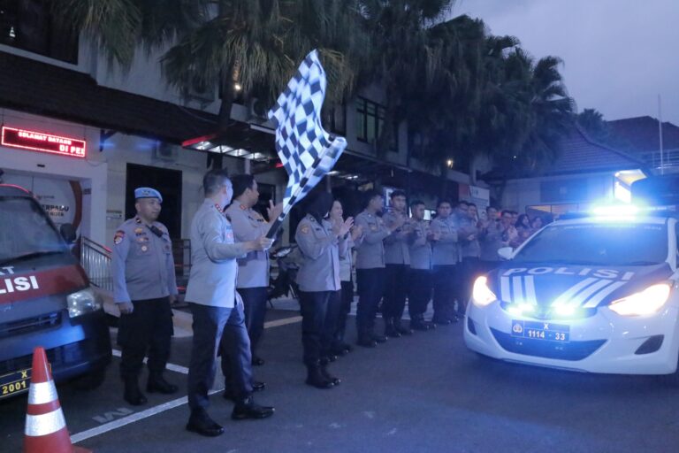 Dua Truk Polresta Malang Kota Kirim Paket Bantuan untuk Palestina