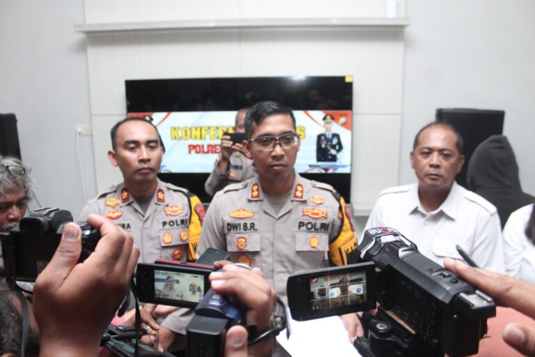 Polres Situbondo Berhasil Ungkap TPPO Via Mi Chat, Dua Operator Diamankan