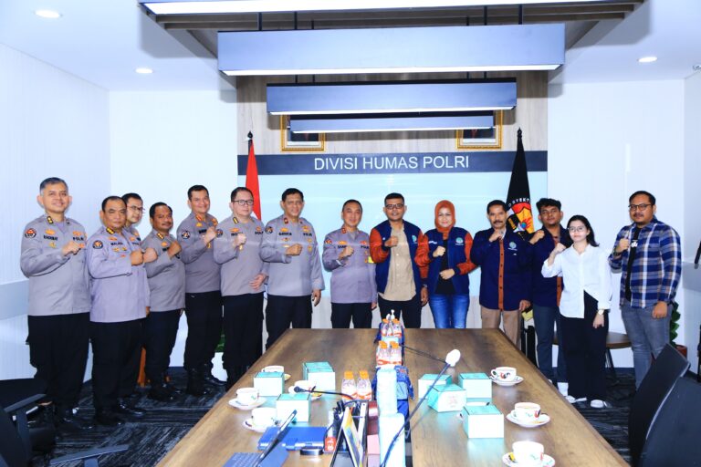 Kadiv Humas dan IWO Perkuat Komitmen Wujudkan Pemilu Damai