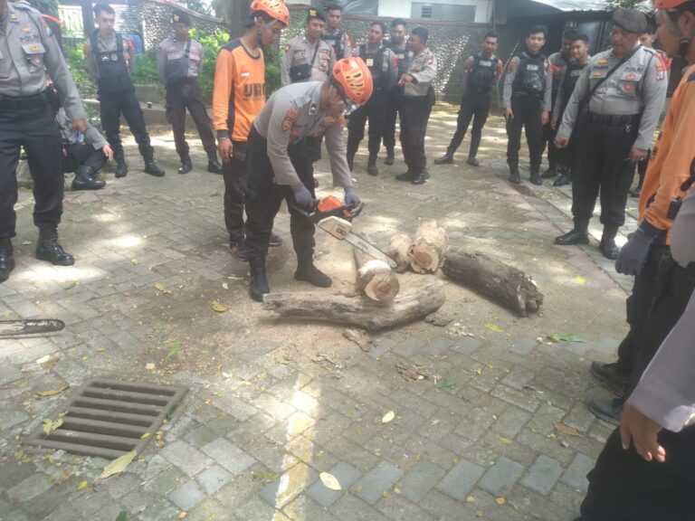 Polres Kediri Kota Tingkatkan Kemampuan Penanggulangan Bencana Alam