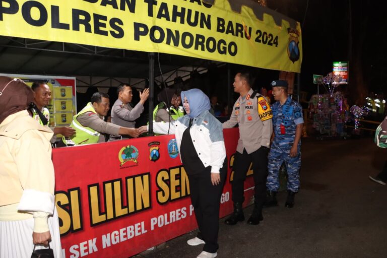 Perayaan Tahun Baru di Ponorogo Kondusif, Bupati Apresiasi Operasi Lilin Semeru 2023 – 2024