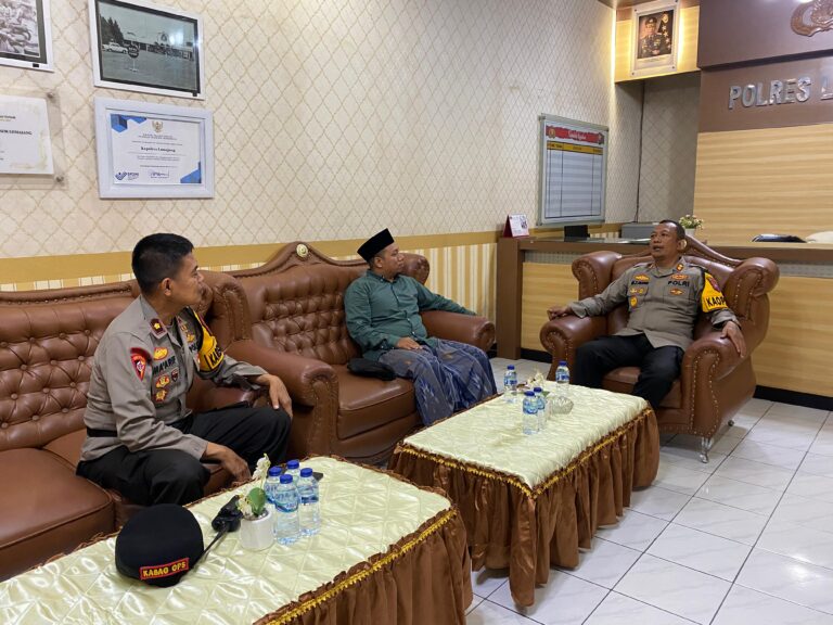 Cooling System untuk Pemilu Damai Kapolres Lumajang Silaturahmi ke Pengurus GP Ansor