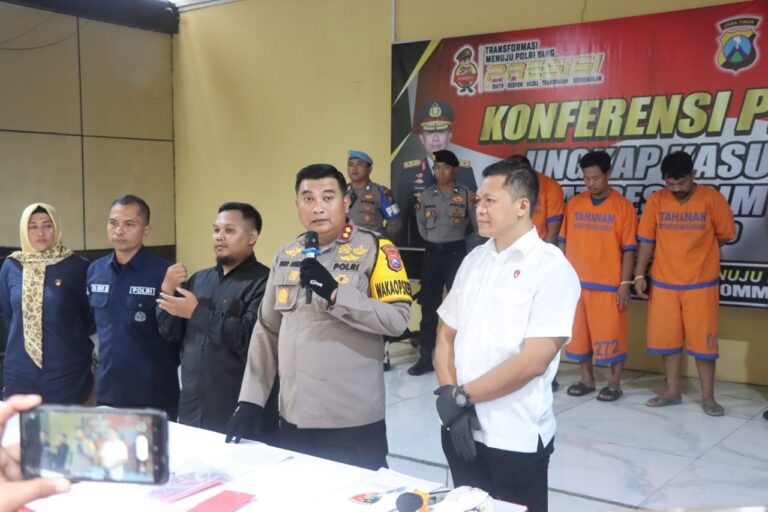 Kurang dari 24 Jam Polresta Sidoarjo Berhasil Tangkap Pencuri Mobil Pick Up