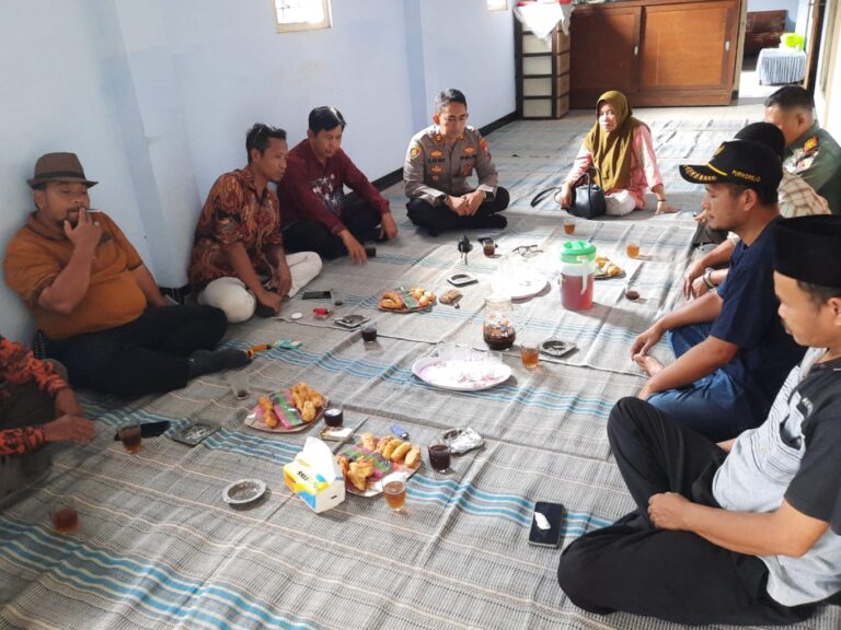 Cooling System, Polres Lumajang Maksimalkan Program “Jagongan Kamtibmas”