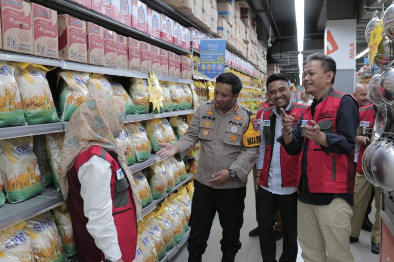 Tim Pengendali Inflasi Kota Malang Sidak Harga Bahan Pokok di Sejumlah Pasar