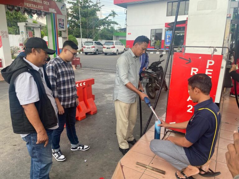 Jelang Lebaran Polres Gresik Sidak SPBU Cek Stok dan Antisipasi Penyalahgunaan BBM