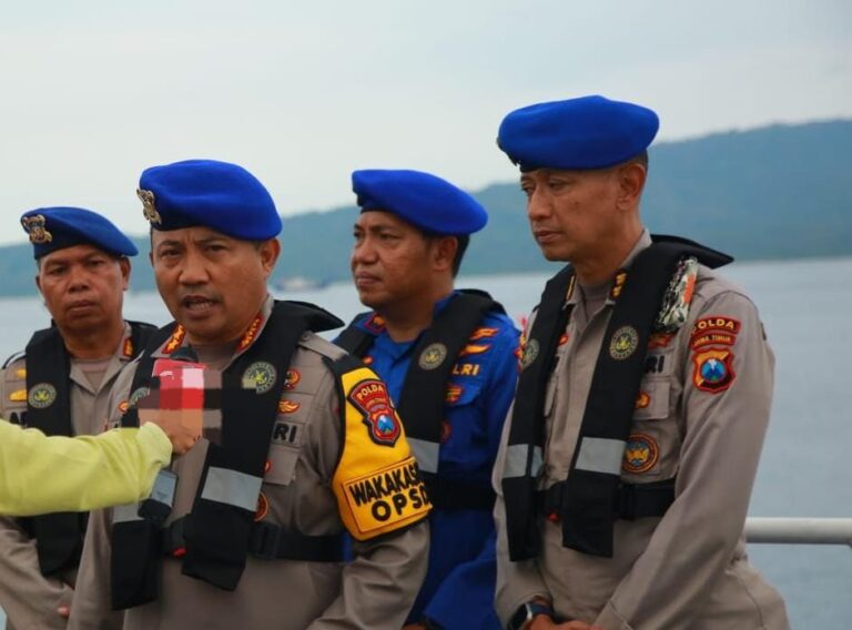 Optimalkan Patroli Perairan Ditpolairud Polda Jatim Dukung Kelancaran Arus Mudik Pada Ops Ketupat Semeru 2024