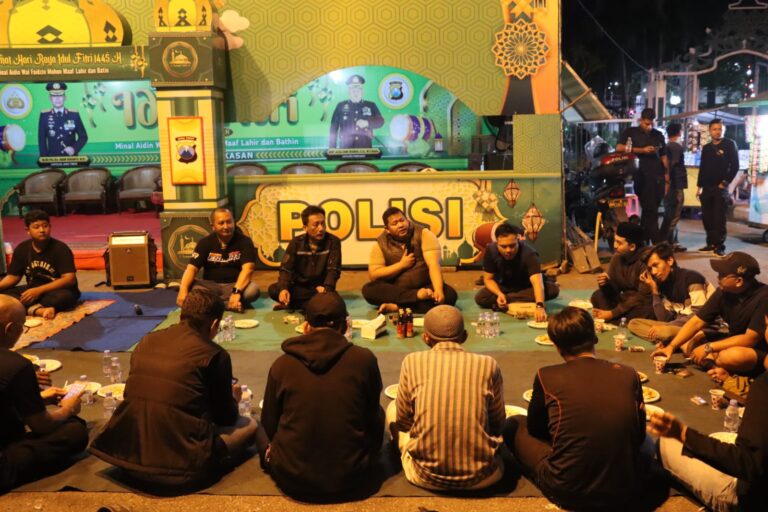 “Kopi Kamtibmas” Kapolres Pamekasan Ajak Ubah Stigma Club Motor Menjadi Lebih Positif