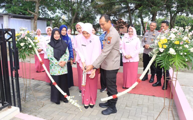Kapolres Malang Resmikan Gedung TK Bhayangkari 11 Tumpang, Jendela Pendidikan Baru untuk Anak-anak