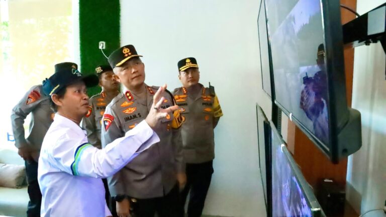 CCTV Pelabuhan ASDP Ketapang Ditambah, Polisi 24 jam Awasi Penyeberang Selama WWF di Bali