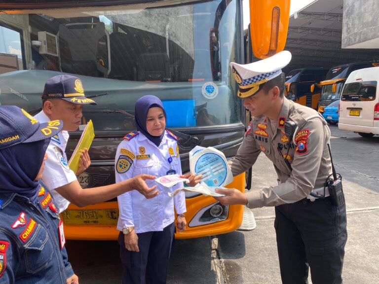 Tekan Angka Laka Lantas, Sat Lantas Polresta Malang Kota Gandeng Kementerian Perhubungan Gelar Ramp Check