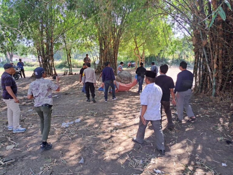 Polres Pasuruan Kota Bongkar Arena Diduga Digunakan Judi Sabung Ayam di Lekok