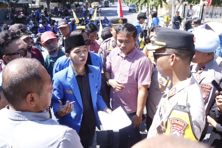 Kapolres Situbondo Temui Mahasiswa PC PMII, Sepakat Bantu Pemkab Tertibkan Tambang Ilegal dan Tegakkan Hukum