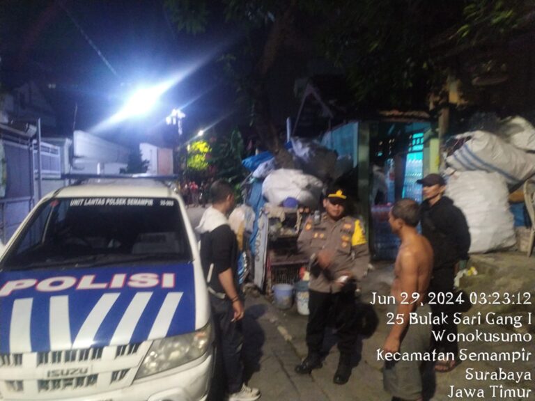 Polres Tanjungperak Tingkatkan Patroli Pemukiman Antisipasi Tawuran