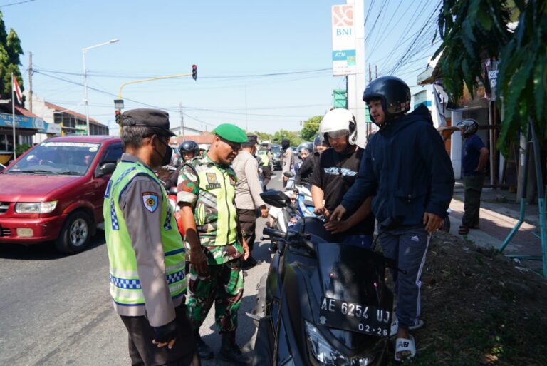 Polres Ponorogo Libatkan 650 Personel Gabungan Pengamanan Suran Agung, Kawal Pesilat ke Madiun