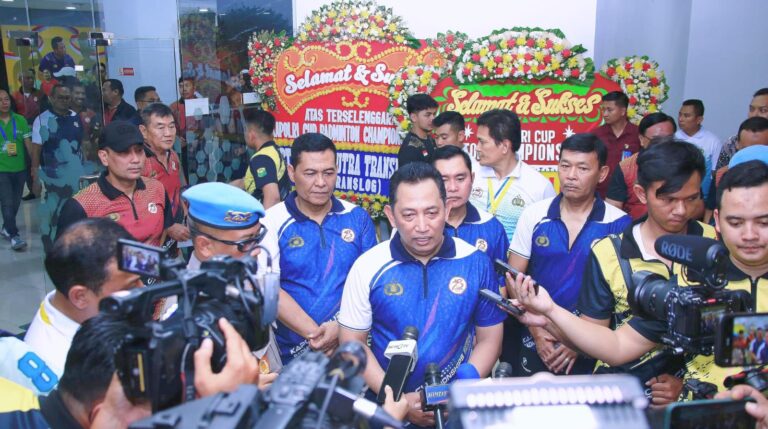 Jenderal Sigit Sebut Turnamen Bulutangkis Kapolri Cup Pintu Masuk Mengikuti Kejuaraan Nasional dan Internasional