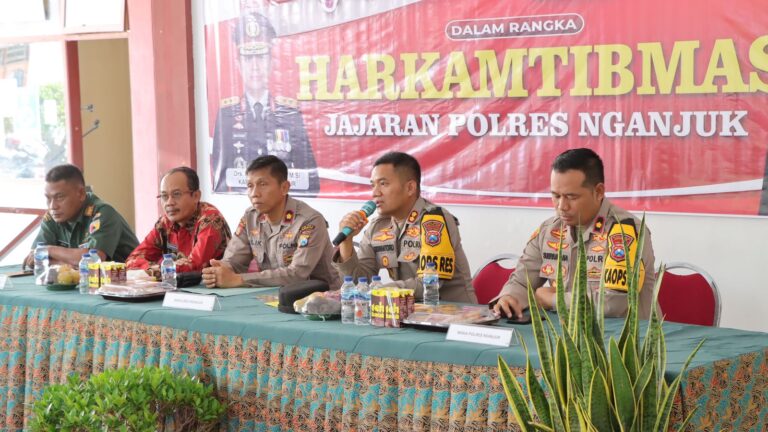 Polres Nganjuk Gelar Jum’at Curhat, Upaya Rawat Sinergisitas Kamtibmas Jelang Pilkada Serentak 2024