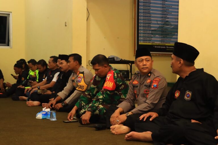 Cooling System Jelang Pilkada 2024 Polres Ponorogo Kunjungi Warga Perguruan Silat