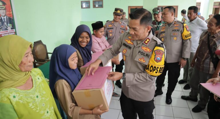 Polres Nganjuk Intensifkan Jumat Curhat untuk Cooling System Jelang Pilkada Serentak 2024