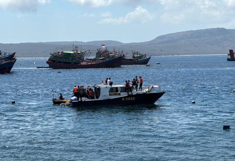 Tingkatkan Kemampuan Personel, Polresta Banyuwangi Gelar Latihan Fungsi Tehnis Satpolairud
