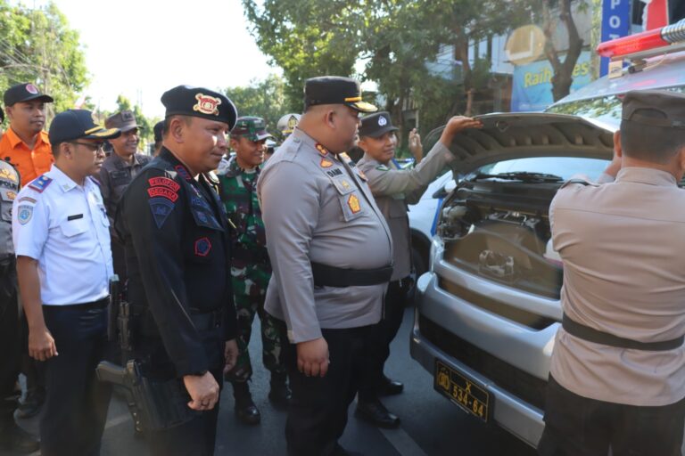 Polres Pamekasan Kembali Cek Ranmor Dinas Pastikan Siap untuk Pengamanan Pilkada 2024