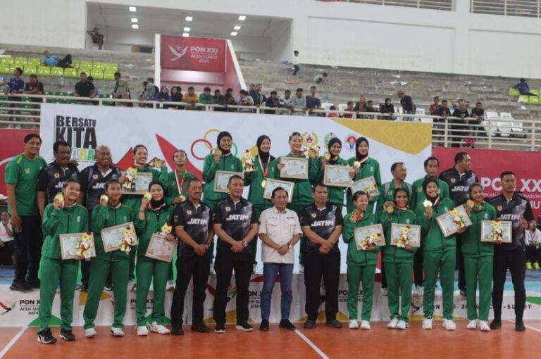 Tim Voli Putri Jatim Sabet Medali Emas pada PON XXI Aceh Sumut