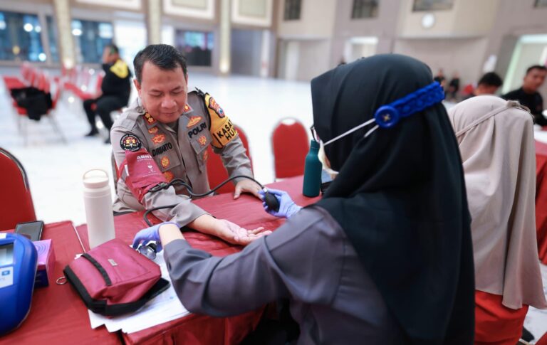 Sambut Hari Jadi Humas Polri ke-73 Polda Jatim Gelar Donor Darah