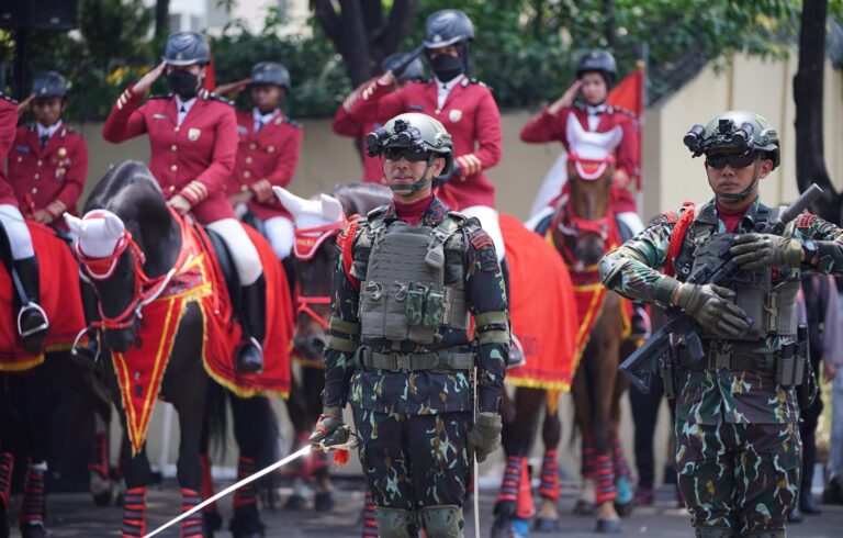 Polri Gladi Bersih Apel Gelar Pasukan Pengamanan Pelantikan Presiden