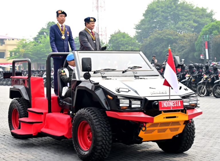 Presiden Jokowi Hadiri Apel Kesiapan Pengamanan Pelantikan Presiden dan Wakil Presiden 2024