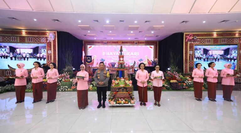Peringati HKGB ke-72, Ketum Bhayangkari: Istri Harus Jadi Support System Suami