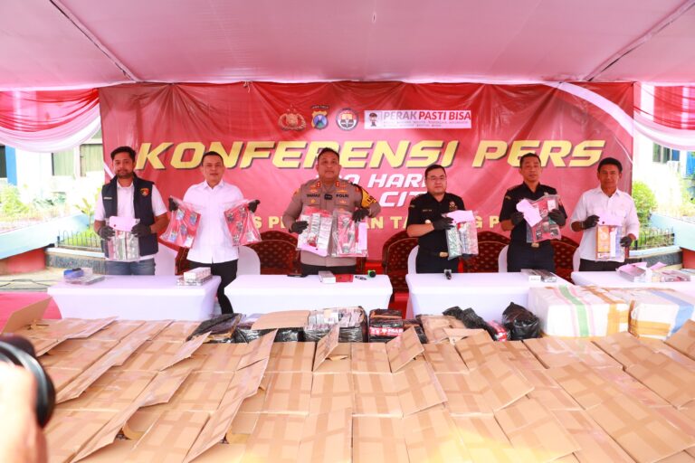 Polres Tanjungperak Berhasil Amankan 7, 6 Juta Batang Rokok Ilegal