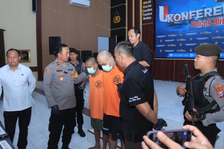 Polres Blitar Kota Berhasil Ungkap Peredaran Narkoba, Amankan 2 Tersangka dan Belasan Gram Sabu