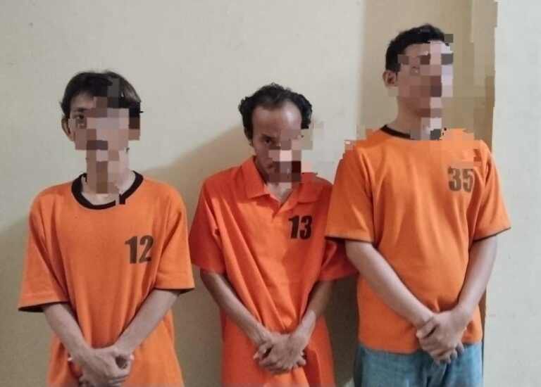 Polres Nganjuk Ungkap Kasus Narkoba, Amankan Ribuan Butir Okerbaya dan Sabu dari Tiga Tersangka