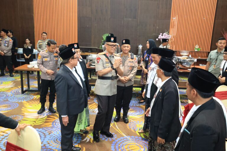 Kolaborasi Polda Jatim dengan Da’i Kamtibmas Ciptakan Pilkada Jawa Timur Damai dan Aman