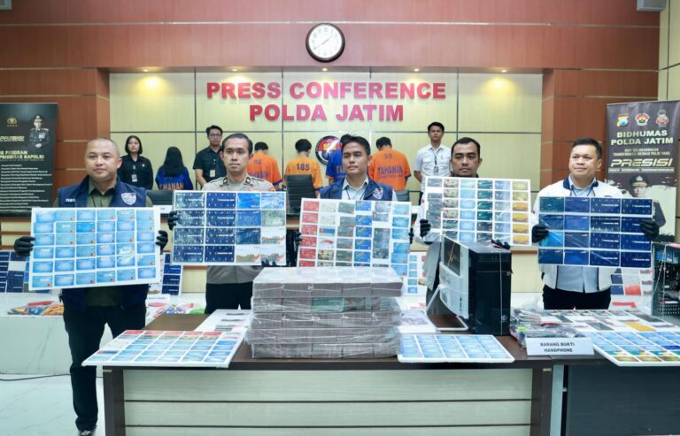 Wujudkan Asta Cita, Polda Jatim Berhasil Bongkar Judi Online dan TPPU Jaringan Internasional