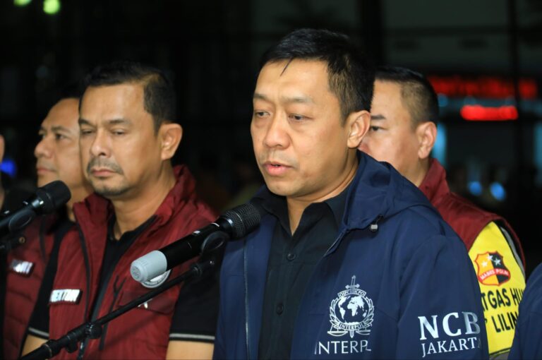 Polri Kolaborasi Dengan Royal Thai Police Tangkap Bandar Narkoba DPO Red Notice di Bangkok, Thailand
