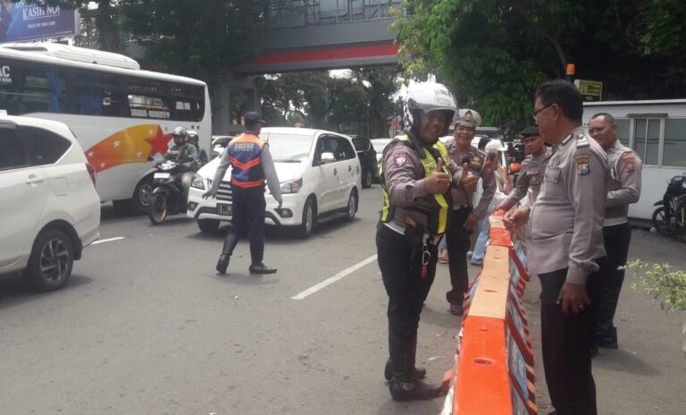 Ops Lilin Semeru, Polrestabes Surabaya Pertebal Pengamanan Pasca Natal di Tempat Wisata