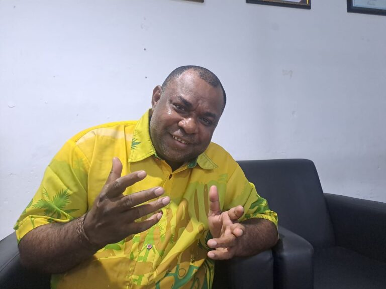 Pesan Eveerth Joumilena/Tomas Kepada Masyarakat Papua