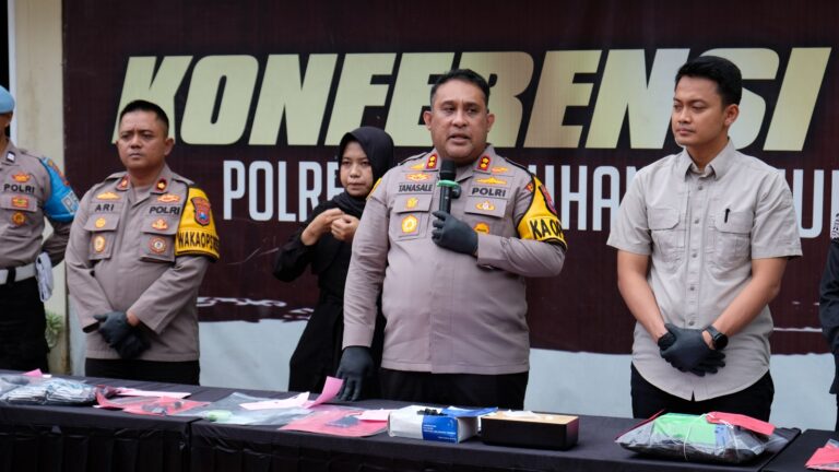 Polres Tanjungperak Ungkap 13 Kasus Kriminalitas di Awal Tahun 2025, Amankan 14 Tersangka