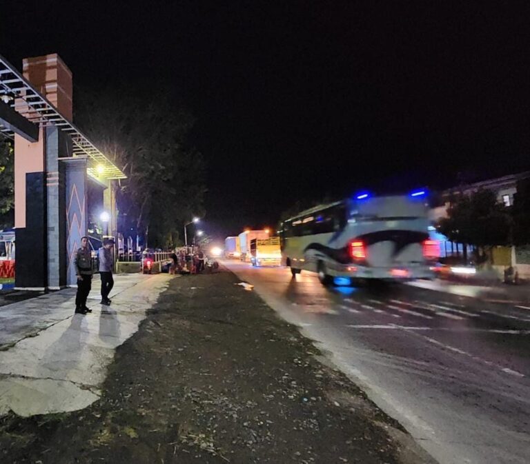 Polres Probolinggo Patroli KRYD Cegah Tindak Kriminal Jalanan