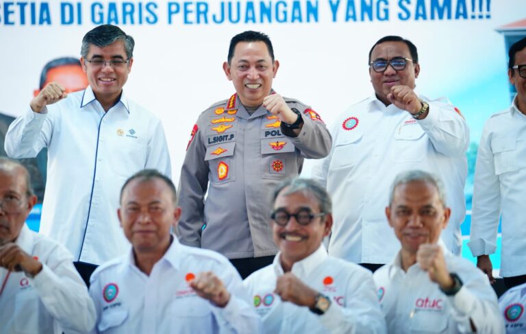 Kapolri Ajak Buruh Berpartisipasi Dalam Upaya Pemerintah Memperluas Lapangan Pekerjaan