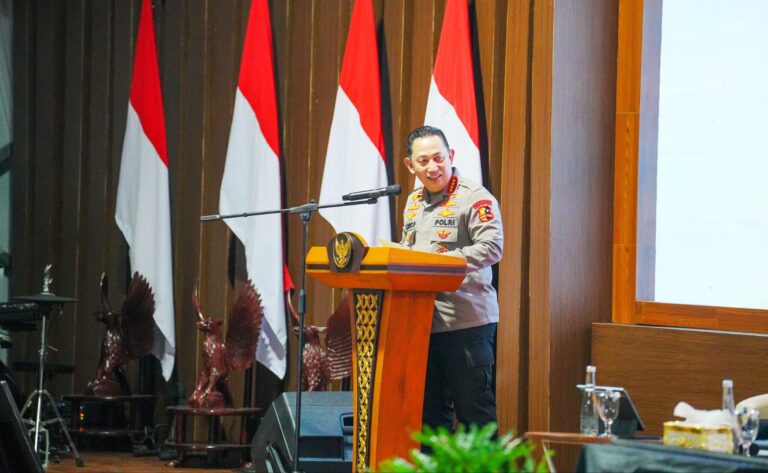 Jadi Narasumber Retreat Kepala Daerah, Kapolri Bicara Pencegahan Korupsi