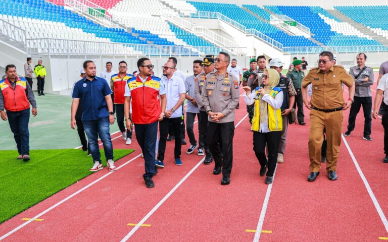 Kapolda Jatim Tinjau Renovasi Stadion Kanjuruhan, Pastikan Kelayakan dan Keamanan