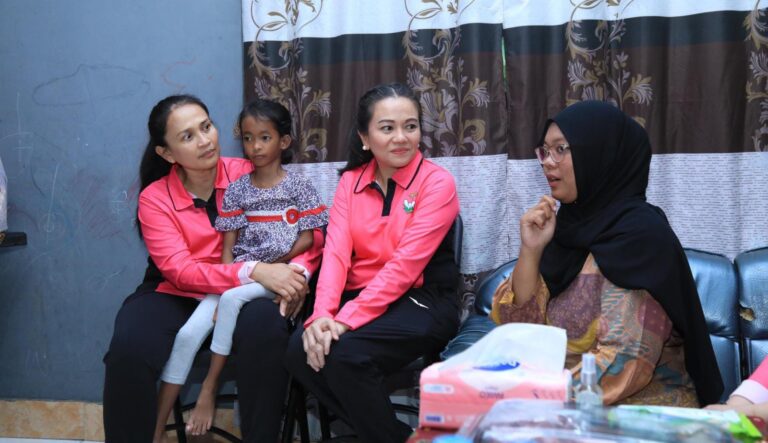 Yayasan Kemala Bhayangkari Gelar Bakti Sosial sebagai Bagian ‘Tour of Kemala 2025’