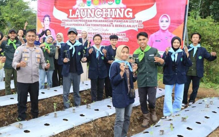 Kolaborasi Mahasiswa UIN Malang Bersama Polda Jatim Wujudkan Ketahanan Pangan Nasional