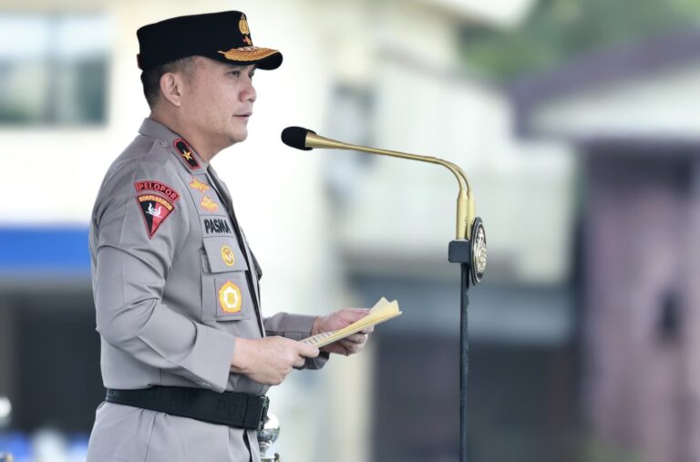 Pimpin Apel Gelar Pasukan Ops Keselamatan Semeru 2025, Wakapolda Jatim Tekankan Kamseltibcarlantas