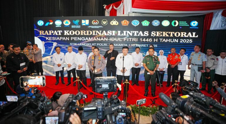 Beri Pelayanan Maksimal Saat Mudik, Polri Buka Hotline 110